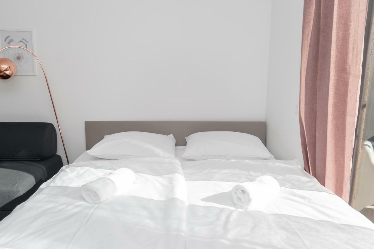 Pearl Bled Hotell Exteriör bild