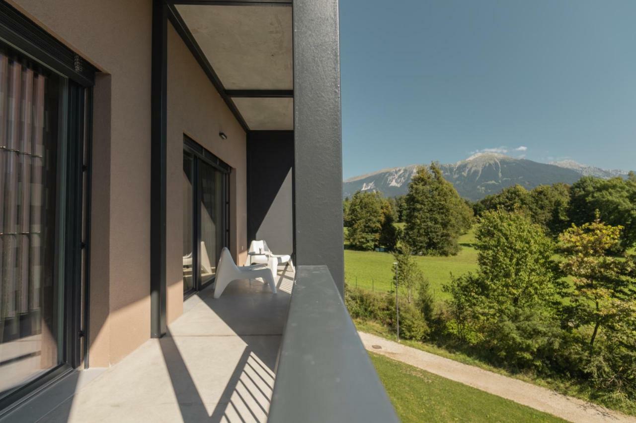 Pearl Bled Hotell Exteriör bild